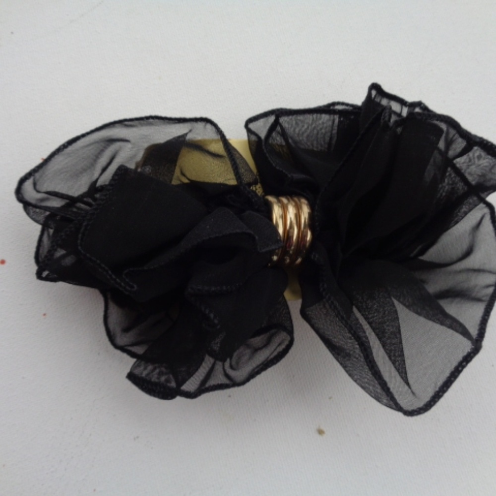 Sheer black hair Barrett NWT